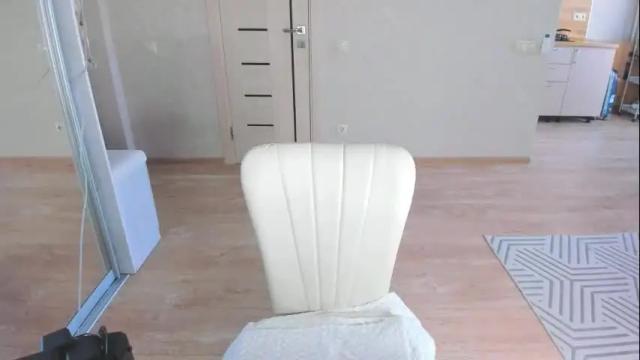 Image 11 of liloneforyou Stream on Chaturbate on 2 months ago