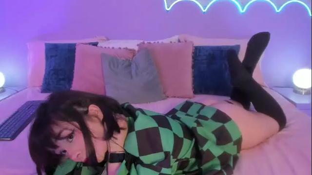 Image 7 of lilou_albrecht Stream on Chaturbate on 3 days ago