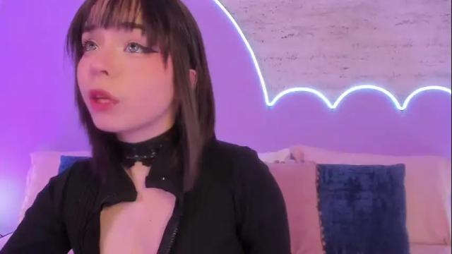 Image 10 of lilou_albrecht Stream on Chaturbate on 2 days ago