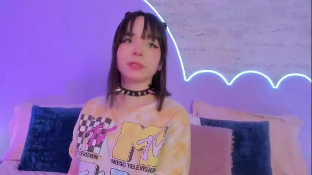 Image 8 of lilou_albrecht Stream on Chaturbate on 1 month ago