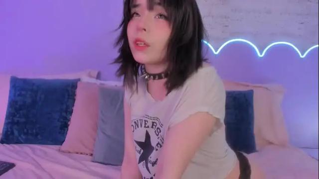 Image 3 of lilou_albrecht Stream on Chaturbate on 1 month ago