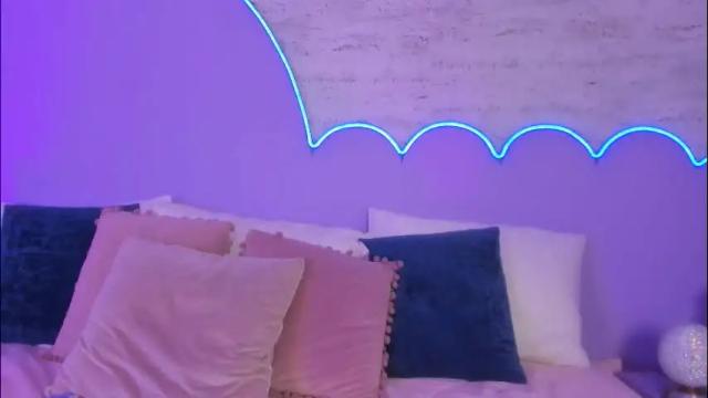 Image 8 of lilou_albrecht Stream on Chaturbate on 14 days ago