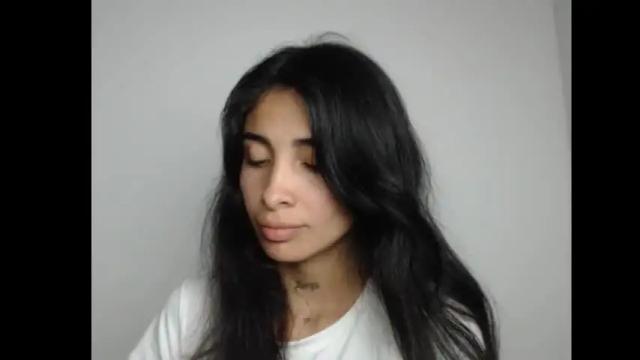 Image 10 of lilpalacio Stream on Chaturbate on 1 month ago