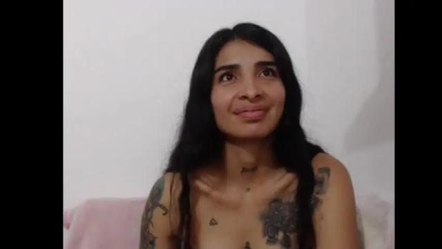 Image 2 of lilpalacio Stream on Chaturbate on 1 month ago