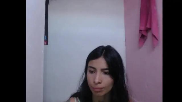 Image 4 of lilpalacio Stream on Chaturbate on 12 days ago