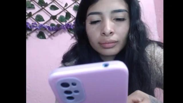 Image 4 of lilpalacio Stream on Chaturbate on 5 days ago