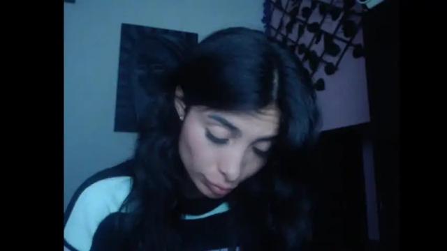 Image 2 of lilpalacio Stream on Chaturbate on 7 months ago