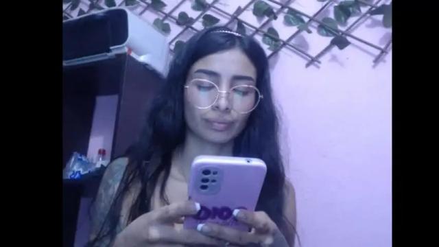 Image 12 of lilpalacio Stream on Chaturbate on 6 months ago