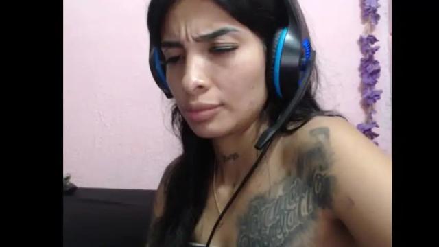 Image 2 of lilpalacio Stream on Chaturbate on 5 months ago