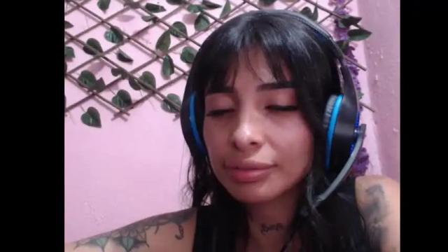 Image 12 of lilpalacio Stream on Chaturbate on 5 months ago