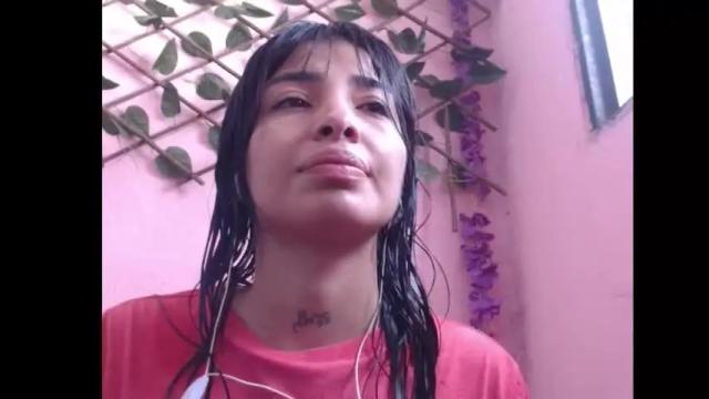 Image 2 of lilpalacio Stream on Chaturbate on 5 months ago