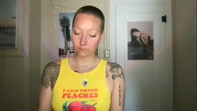 Image 1 of lilpeachykeenn Stream on Chaturbate on 5 months ago