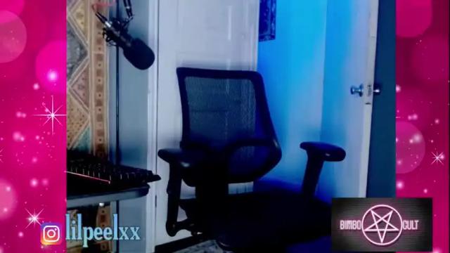 Image 4 of lilpeelxx Stream on Chaturbate on 2 months ago