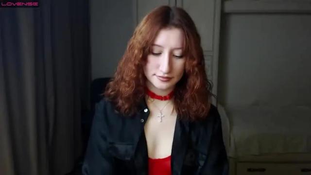 Image 8 of lilphaws Stream on Chaturbate on 16 months ago