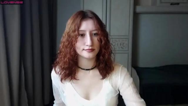 Image 6 of lilphaws Stream on Chaturbate on 16 months ago