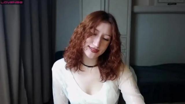 Image 8 of lilphaws Stream on Chaturbate on 16 months ago