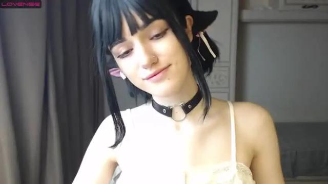 Image 10 of lilphaws Stream on Chaturbate on 14 months ago