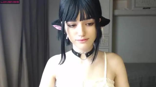 Image 6 of lilphaws Stream on Chaturbate on 14 months ago
