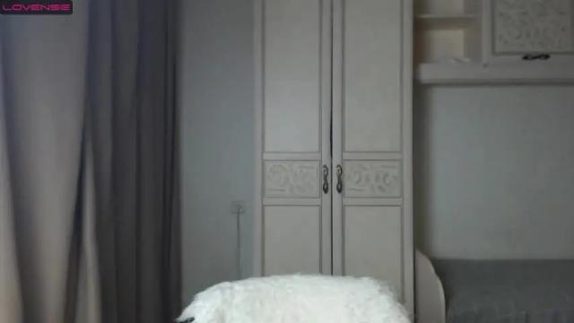 Thumbnail 3, lilphaws's Stream at Chaturbate, 14 months ago