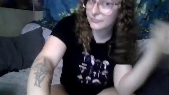 Image 2 of lilpies Stream on Chaturbate on 1 month ago