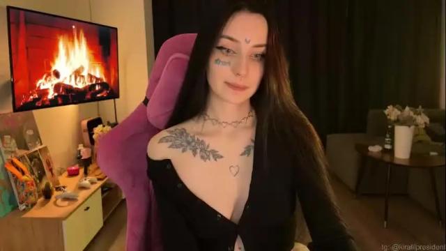 Image 10 of lilpresident Stream on Chaturbate on 3 months ago