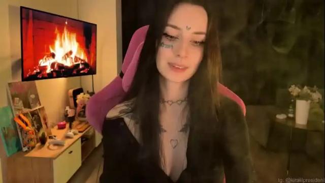 Image 3 of lilpresident Stream on Chaturbate on 3 months ago