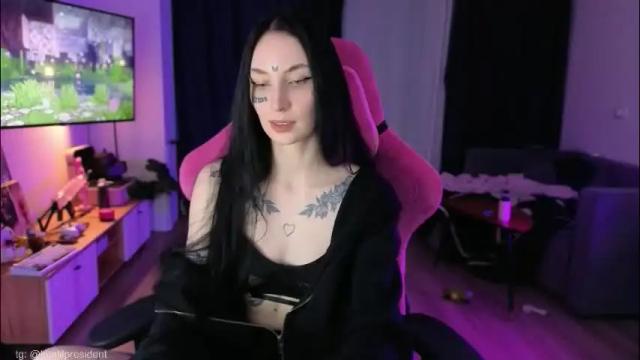 Image 3 of lilpresident Stream on Chaturbate on 2 months ago