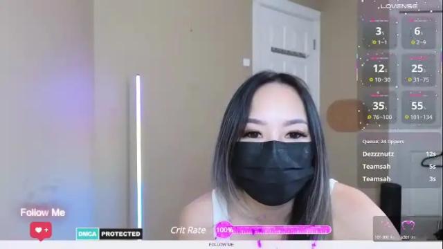 Image 8 of lilshyazn Stream on Chaturbate on 13 days ago