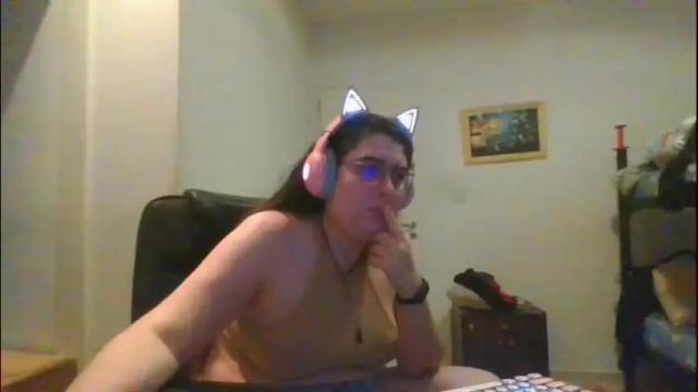 Thumbnail 1, lilsuccubusvicky's Stream at Chaturbate, 2 days ago