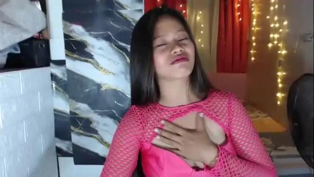 Image 11 of lilsweet_marie Stream on Chaturbate on 1 month ago