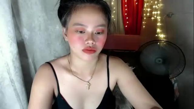 Image 2 of lilsweet_marie Stream on Chaturbate on 7 days ago
