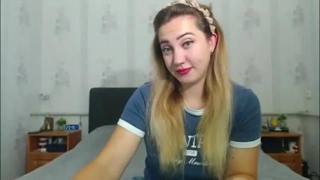 Image 2 of lilu_cute25 Stream on Chaturbate on 2 months ago