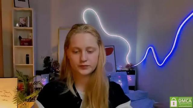 Image 12 of lilu_summers001 Stream on Chaturbate on 12 months ago