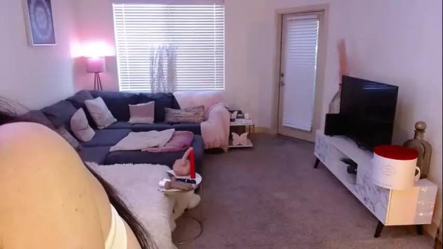 Image 8 of lilvixennn Stream on Chaturbate on 2 months ago