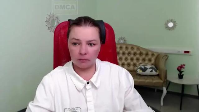 Image 3 of lily_flower7_ Stream on Chaturbate on 24 days ago