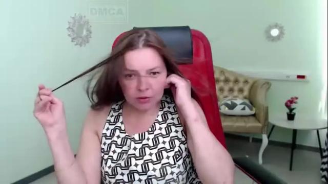 Image 2 of lily_flower7_ Stream on Chaturbate on 23 days ago
