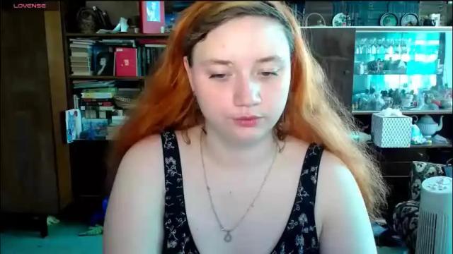 Image 2 of lily_shamy Stream on Chaturbate on 2 months ago
