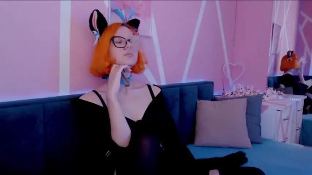 Image 3 of lily_sinn Stream on Chaturbate on 21 months ago