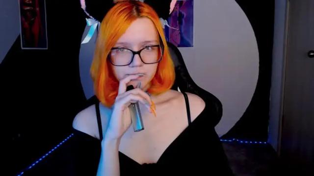 Image 3 of lily_sinn Stream on Chaturbate on 19 months ago