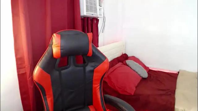 Image 12 of lily_summer23 Stream on Chaturbate on 25 days ago