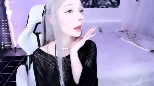 Image 8 of lily_weep Stream on Chaturbate on 10 days ago