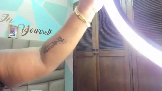 Image 4 of lilybaudyn_ Stream on Chaturbate on 11 days ago