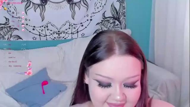 Image 4 of lilybelll Stream on Chaturbate on 3 months ago
