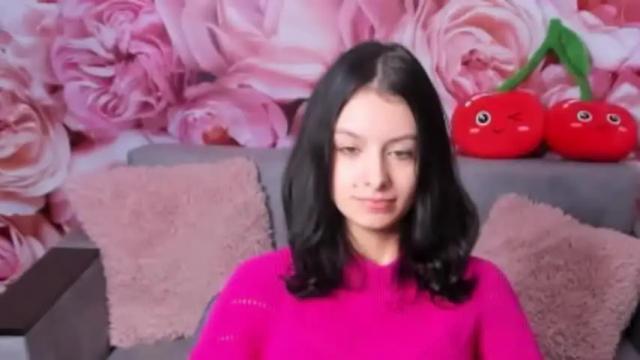 Image 8 of lilycandyc Stream on Chaturbate on 19 months ago