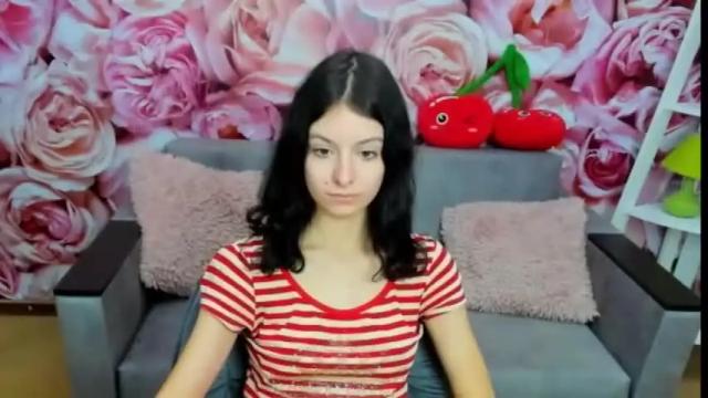 Image 3 of lilycandyc Stream on Chaturbate on 19 months ago