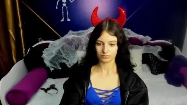 Image 11 of lilycandyc Stream on Chaturbate on 27 months ago