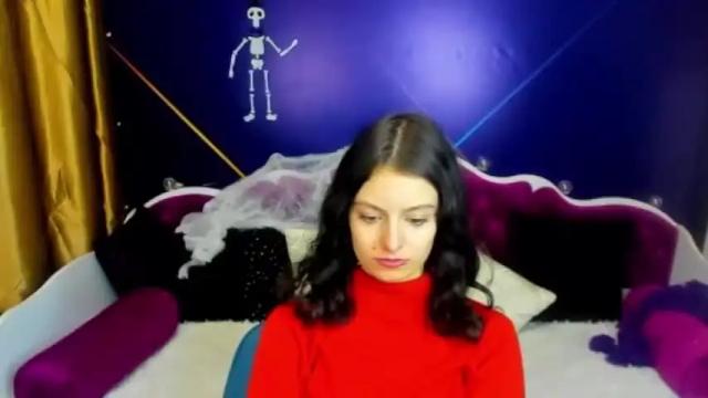 Image 2 of lilycandyc Stream on Chaturbate on 26 months ago