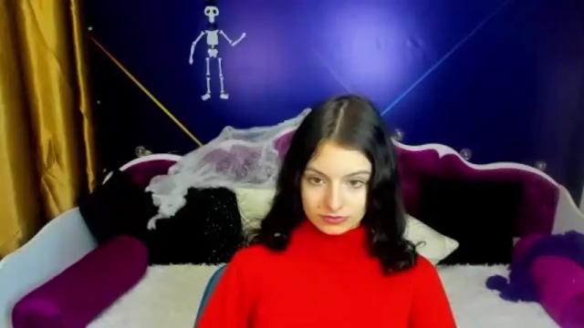 Image 4 of lilycandyc Stream on Chaturbate on 26 months ago