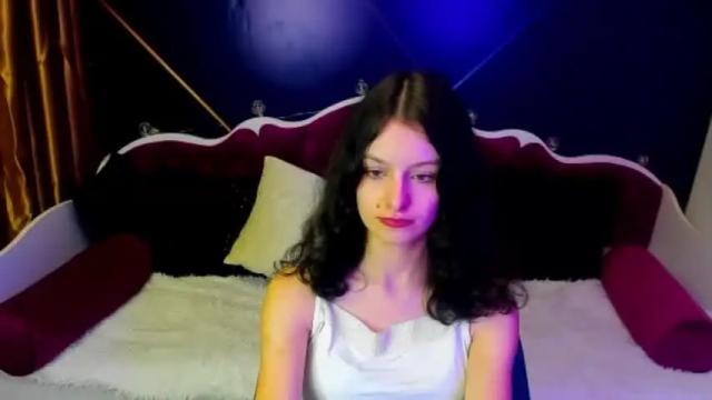 Image 8 of lilycandyc Stream on Chaturbate on 26 months ago