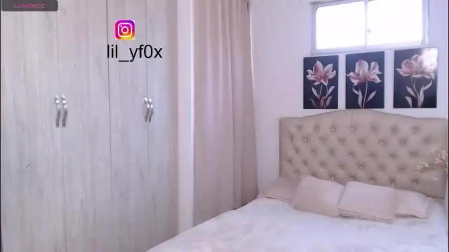 Image 4 of lilyfox23 Stream on Chaturbate on 2 months ago